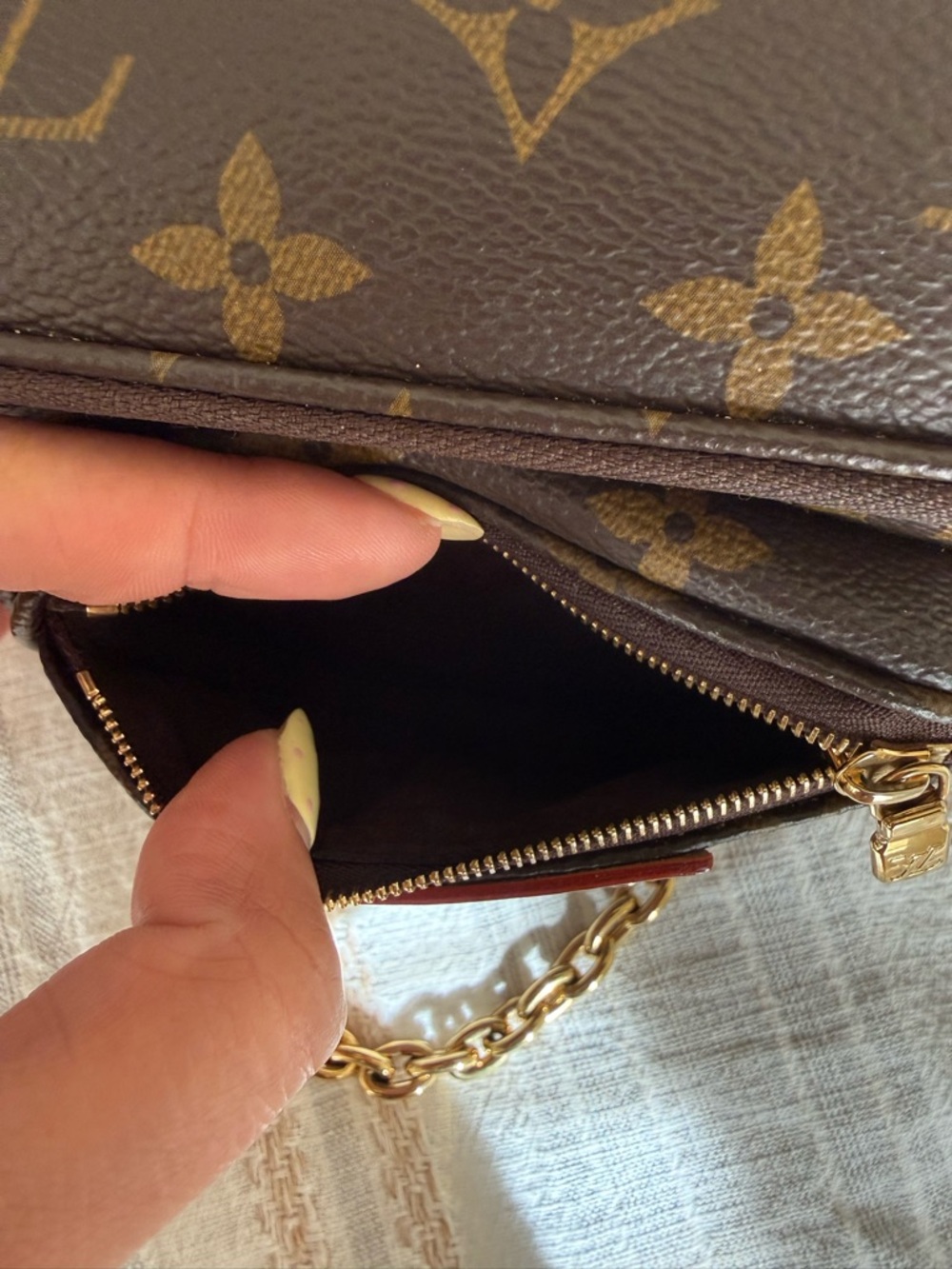 Louis Vuitton Monogram Mini Bum Bag - Picture 5 of 17